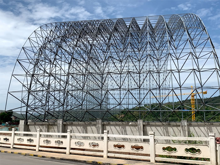 本溪山寨矿储煤棚网架